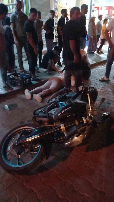 Adıyaman’da motosiklet yayaya çarptı: 3 yaralı
